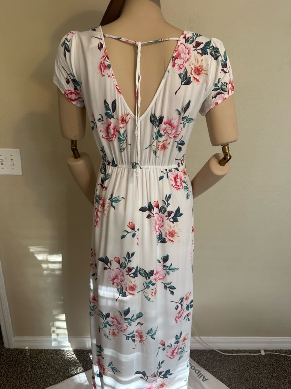 Trixxi White Maxi Dress with Pink Rose Print - Picture 2 of 10